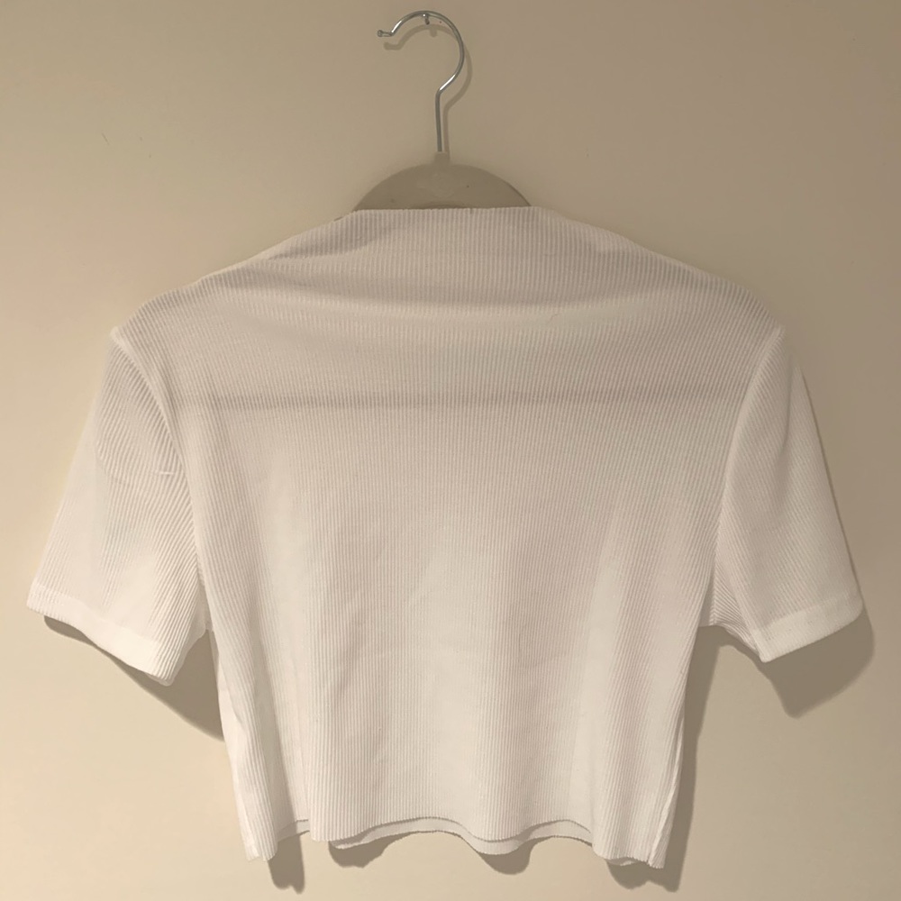 Women’s White Top